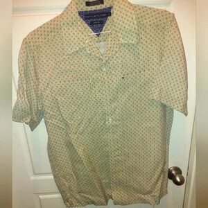 Vintage Tommy Hilfiger Pure Silk Short Sleeve Casual Button Down